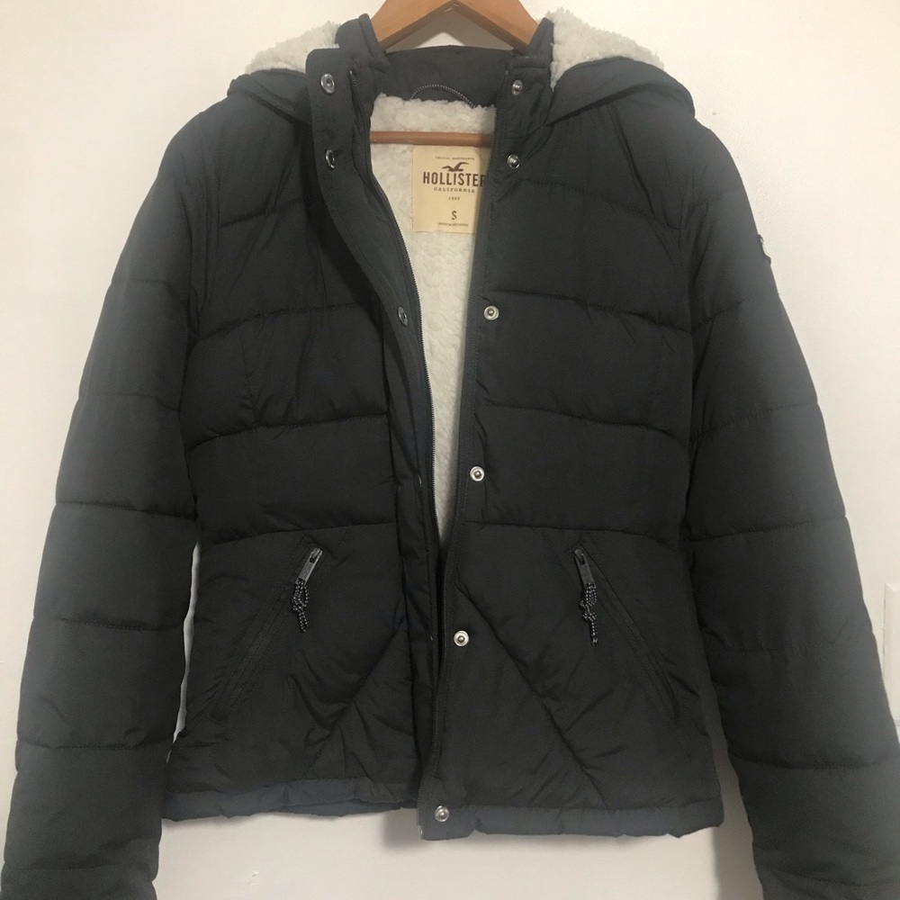 Hollister Sherpa Jacket (like new)